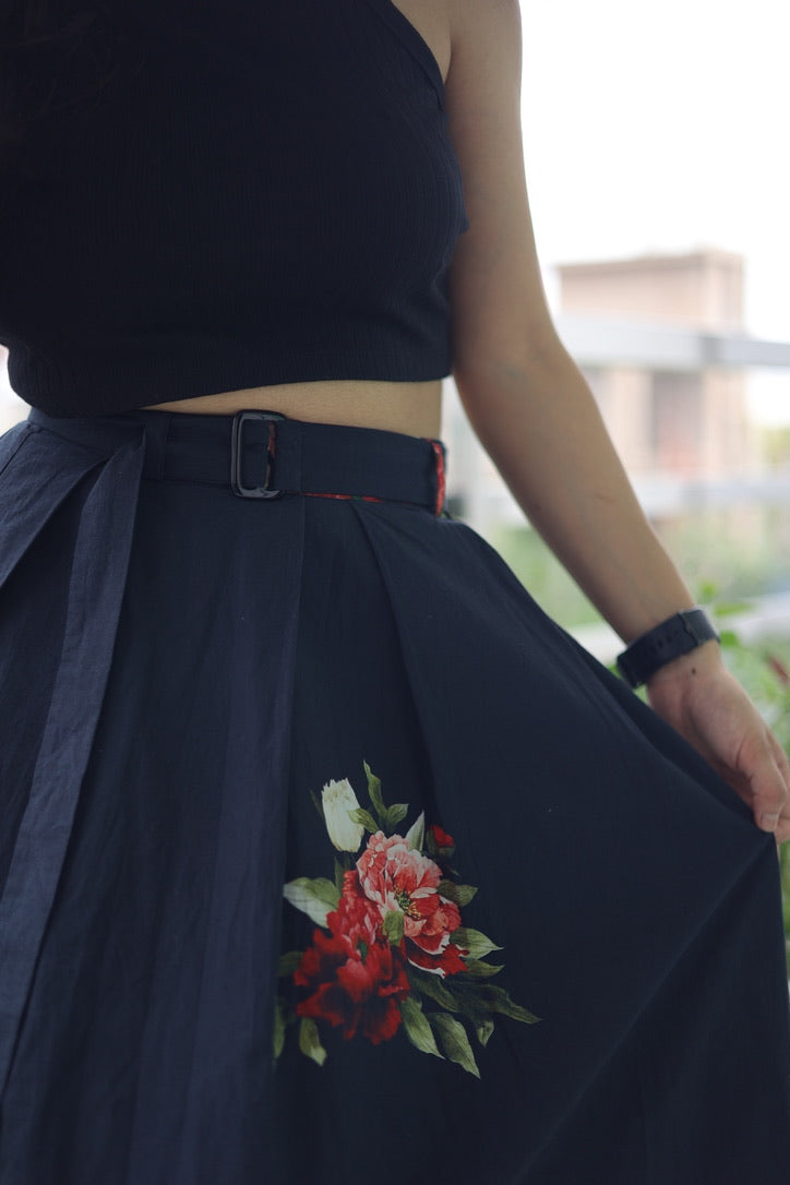 Floral High-Waisted Pleated Skirt