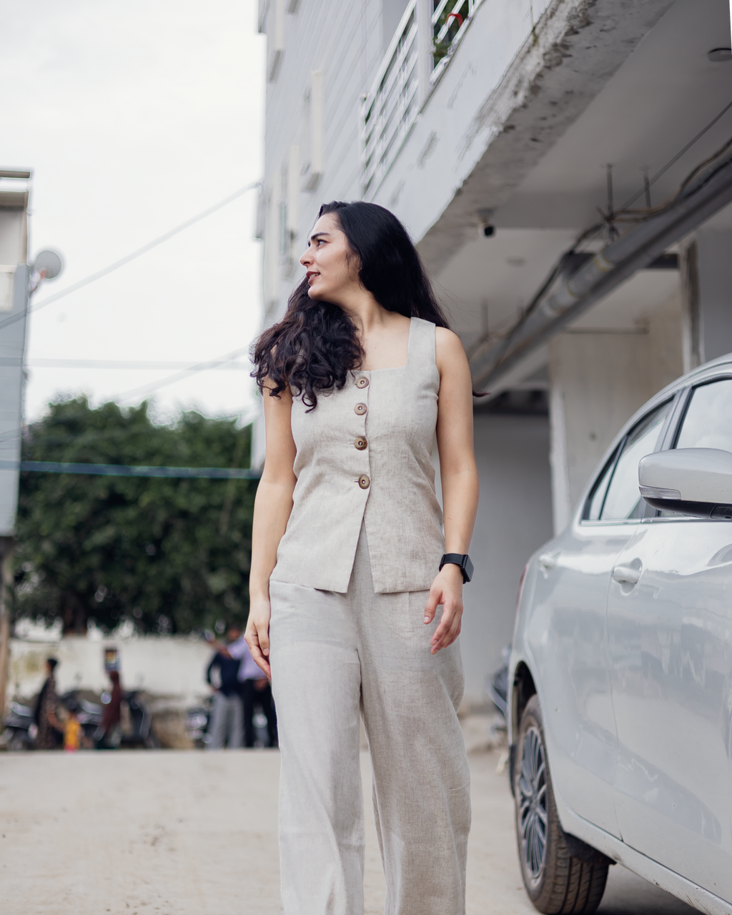 Classic Linen Blend Waistcoat- Ivory