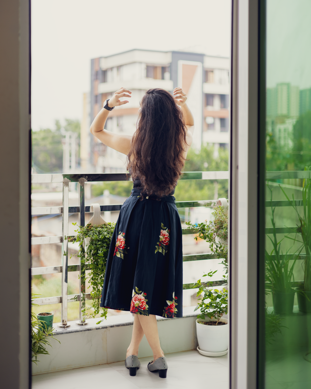 Floral High-Waisted Pleated Skirt