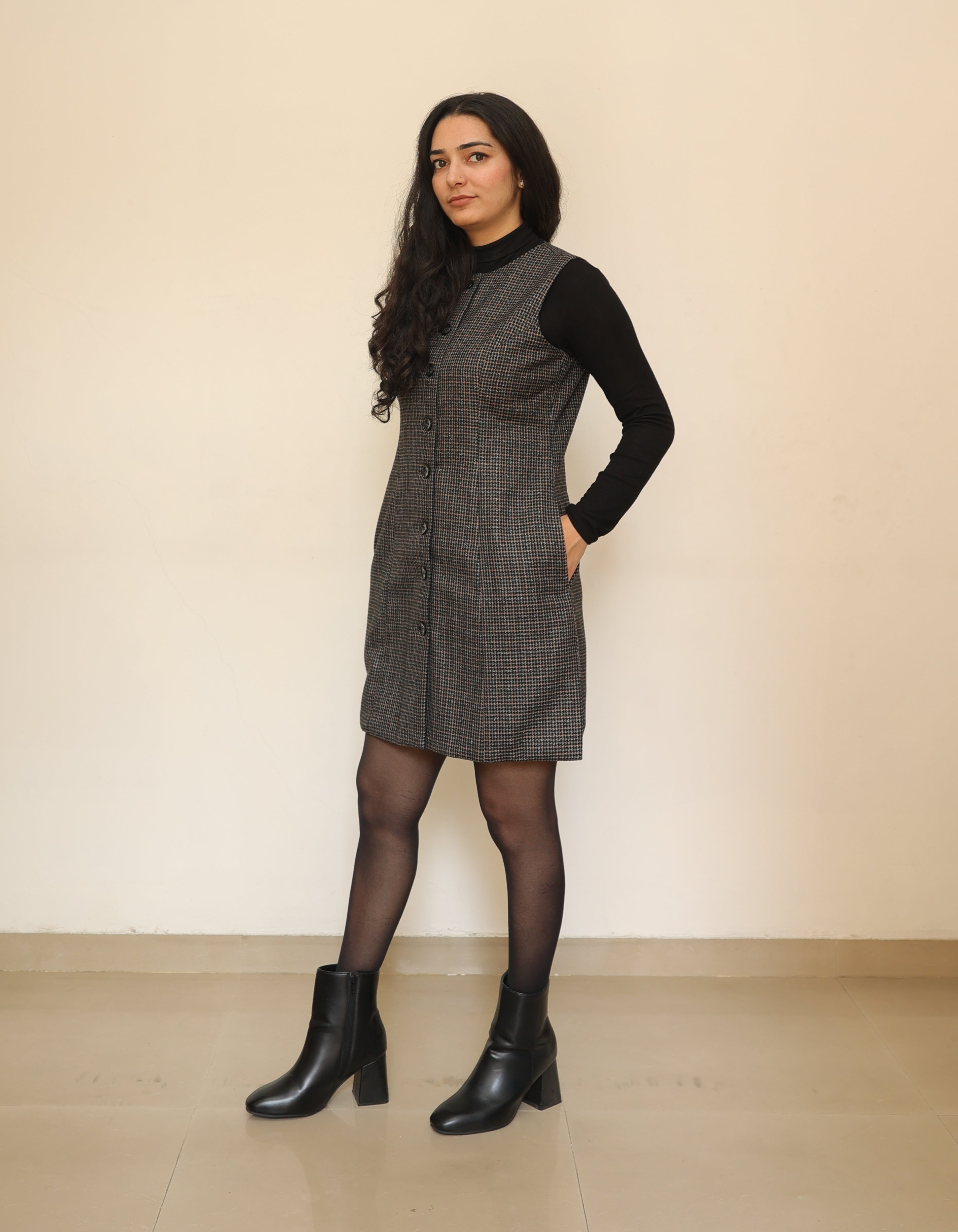 Classic Tweed Sleeveless Button-Down Dress